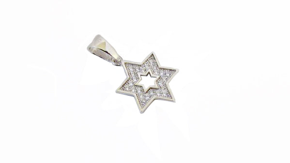 Dainty Star of David Pendant / #SDD1